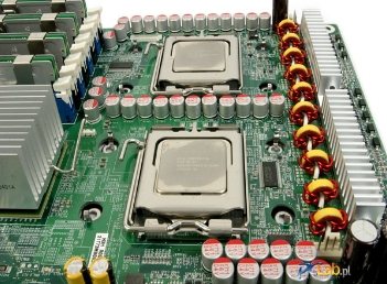 Intel V8 - 8 rdzeni!