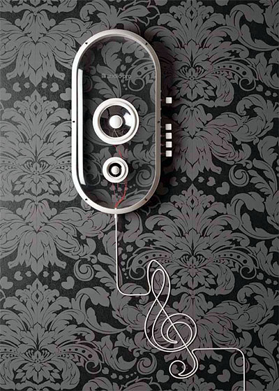 PLUG + PLAY